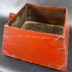 Chinese Dovetailed Water Bucket